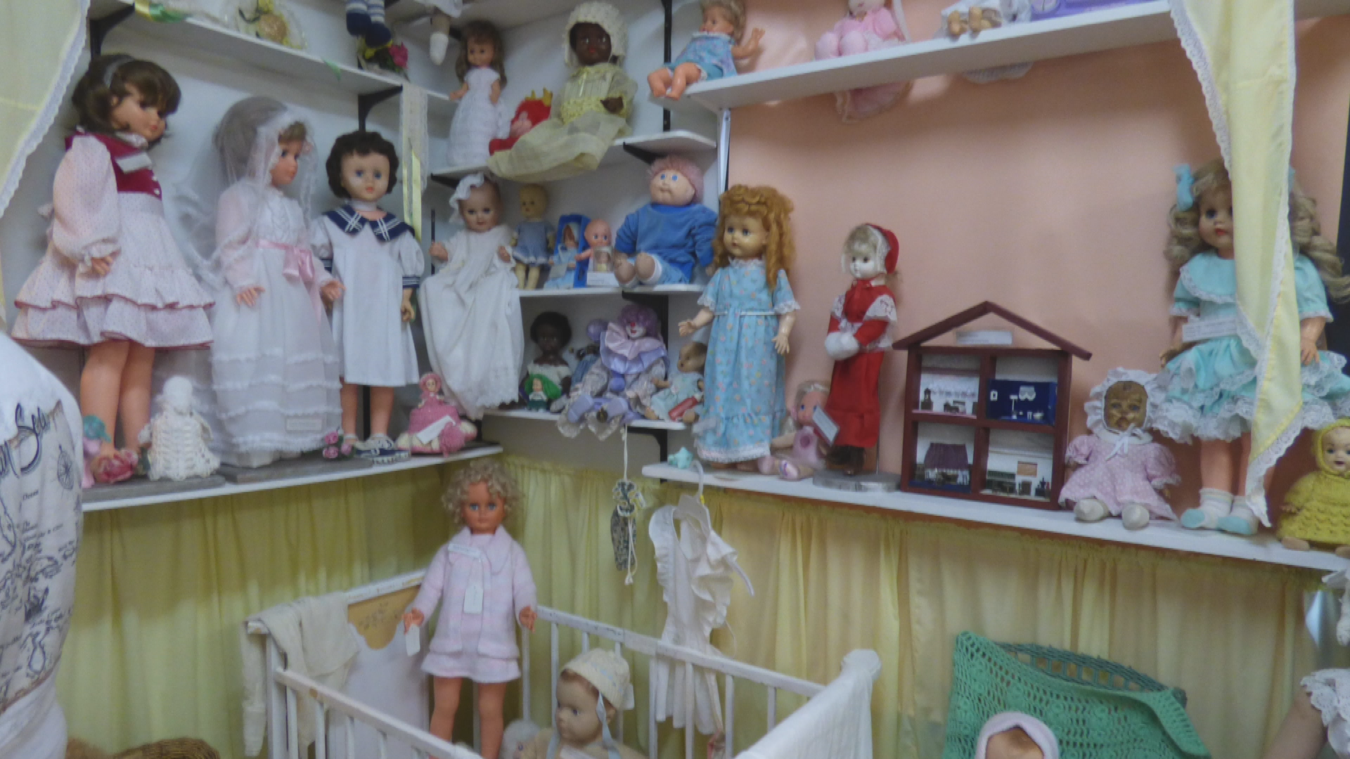 Thumbnail image for Birt - A Visit to the Gladstone Museum June 1, 2019