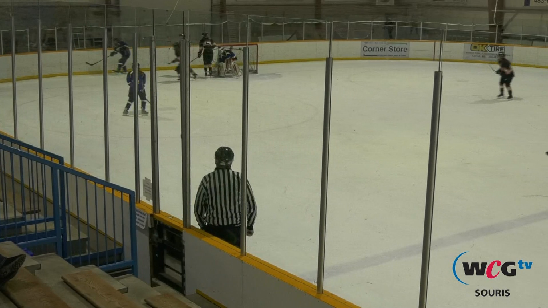 Thumbnail image for sour-Souris Elks vs Neepawa Natives Female U18 Hockey-january 18 2020