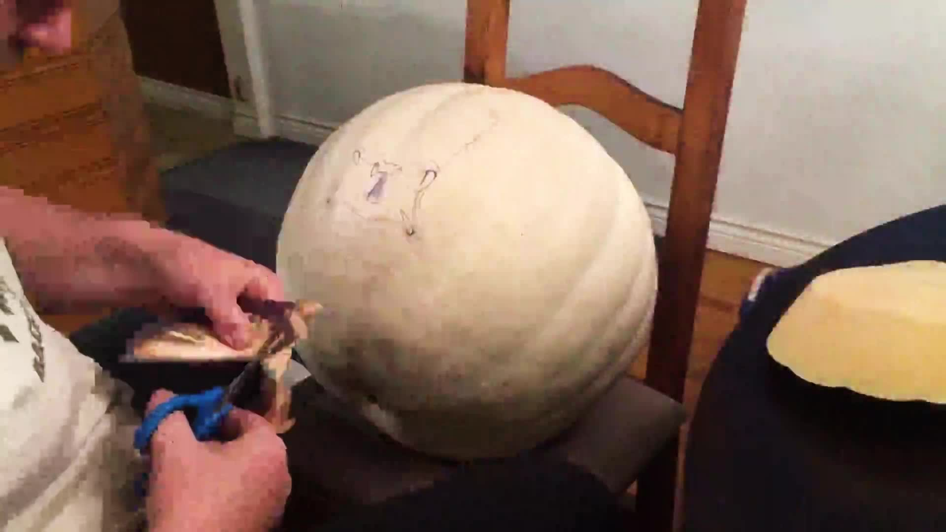 Thumbnail image for Filler_Pumpkin Carving by Doug Caldwell