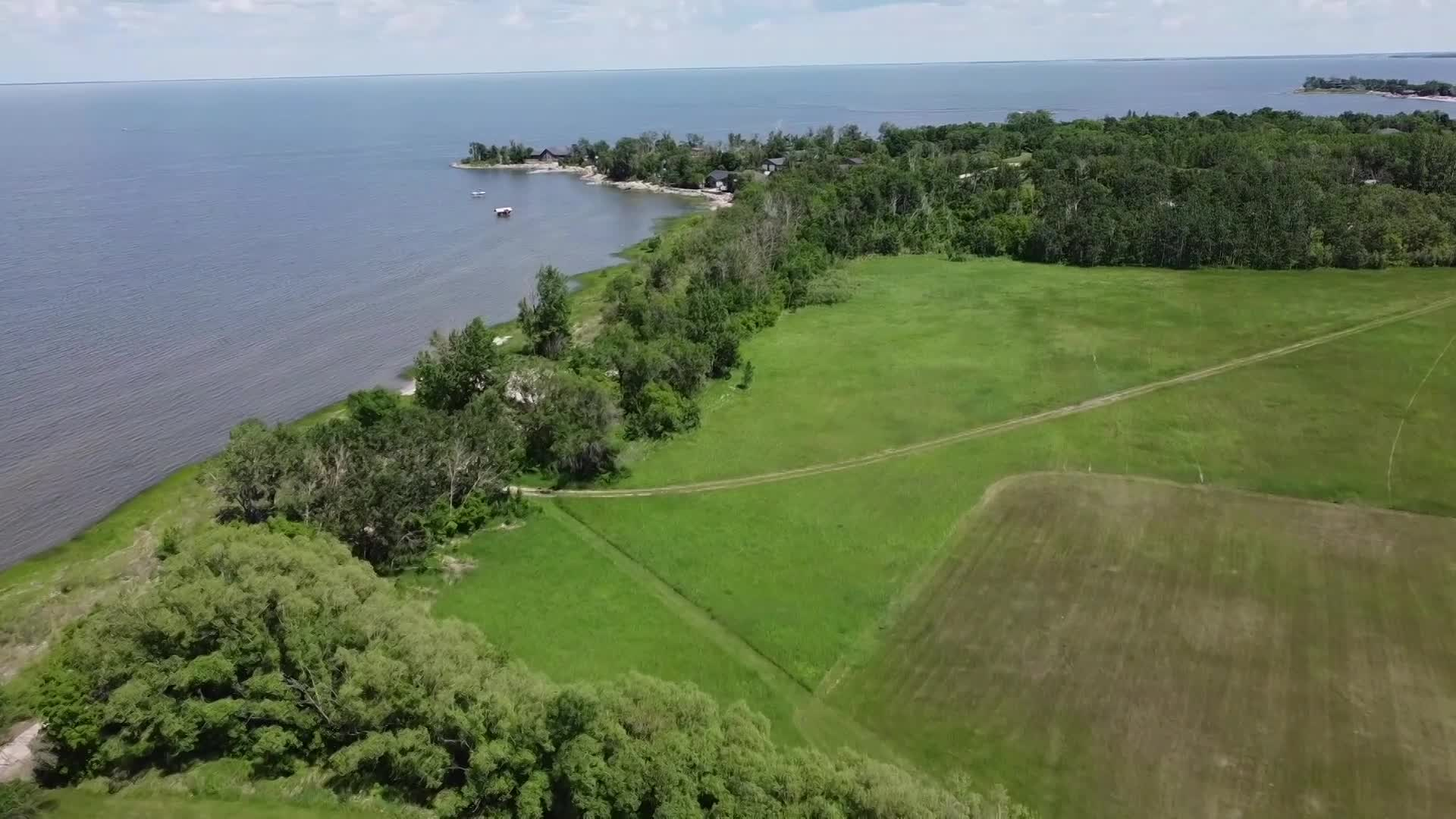 Thumbnail image for Swan-2022 TWB Child's Lake & Rainbow Beach-Jan2