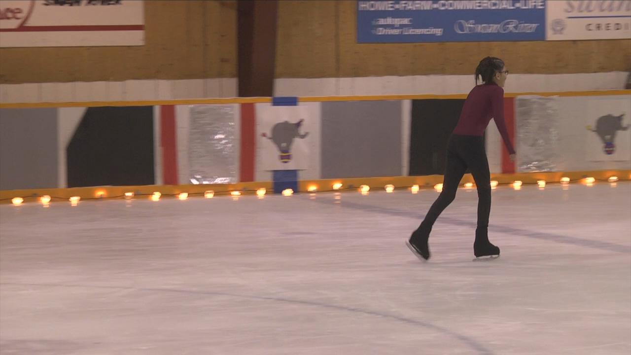 Thumbnail image for Swan-2017MinitonasSkating-Mar3