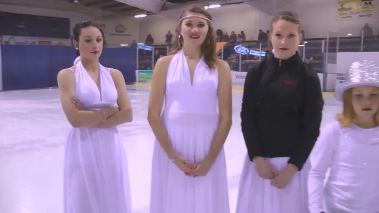 Thumbnail image for Swan-2014SwanRiverSkating-Mar16