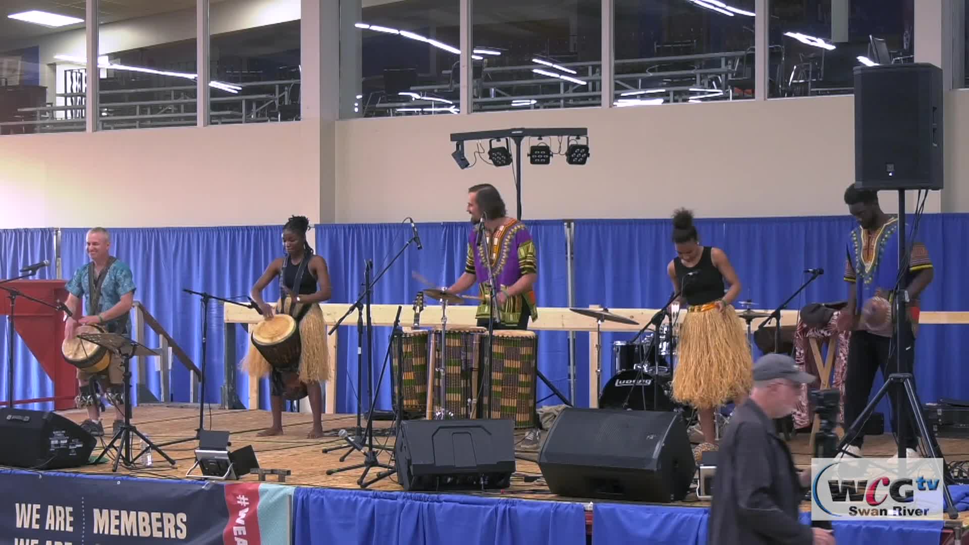 Thumbnail image for Swan-2024 Folkfest Drum Cafe May31