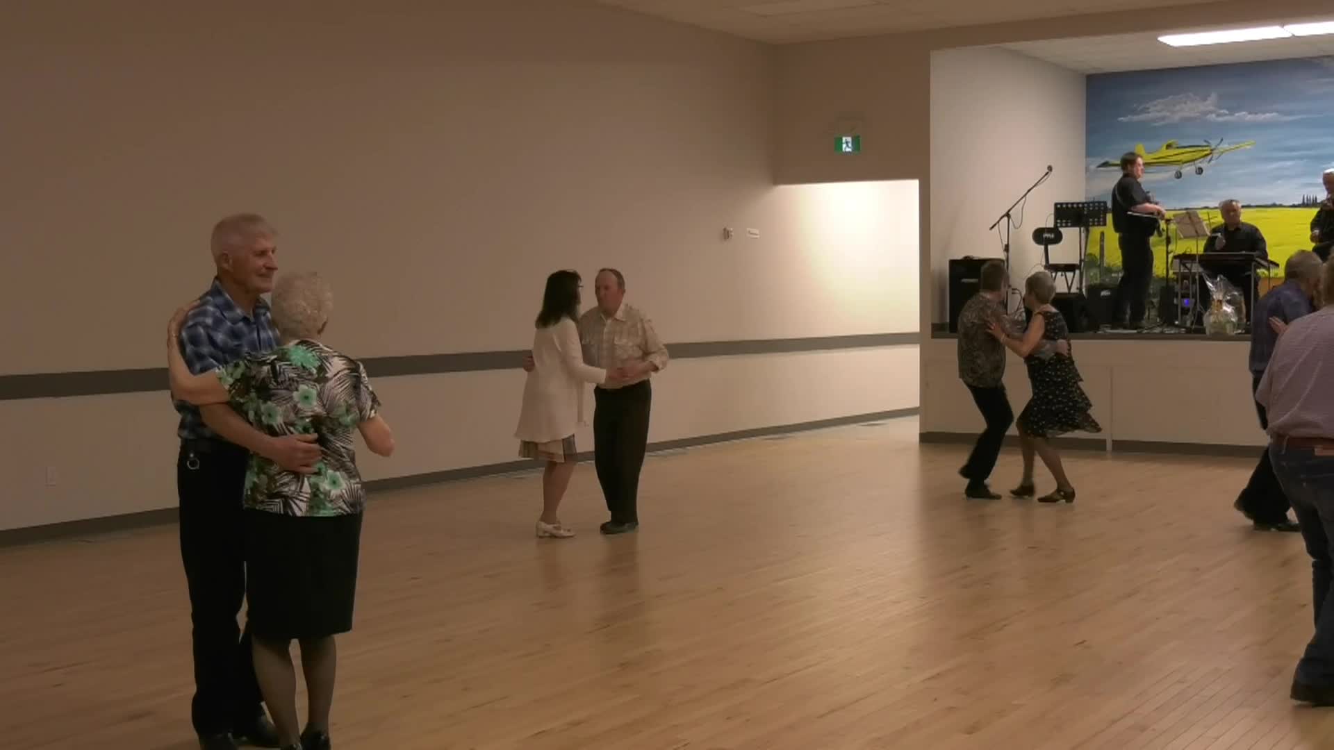 Thumbnail image for GIL_OldTymeDanceCossacks_10May2025