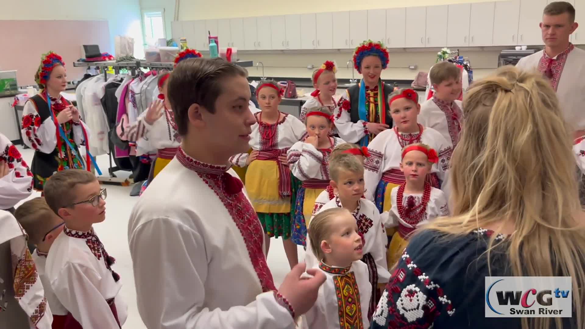 Thumbnail image for Swan-2025 Vesselli Dancers-May11