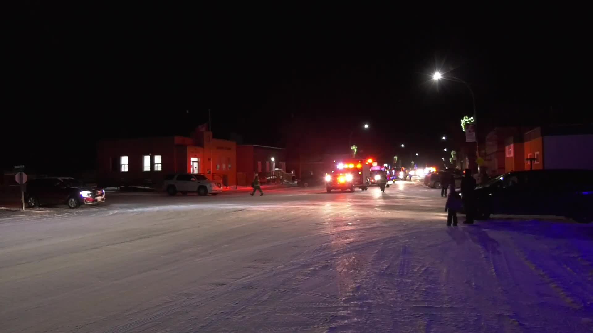 Thumbnail image for GIL_SantaParade_12Dec2025