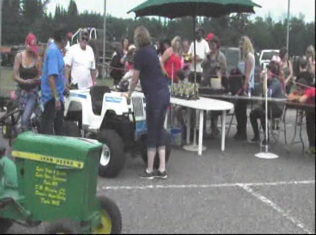 Thumbnail image for Gilb - Truck Pull, Petting Zoo, Pedal Tractor Pull, Pig Scramble - July 22, 2017
