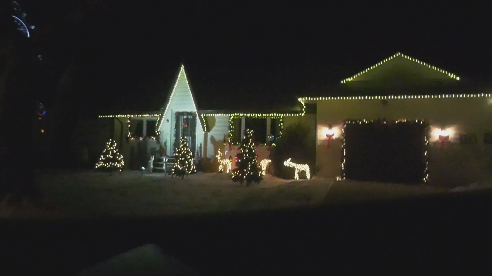 Thumbnail image for Boissevain Christmas Lights Parade Dec 10 2018