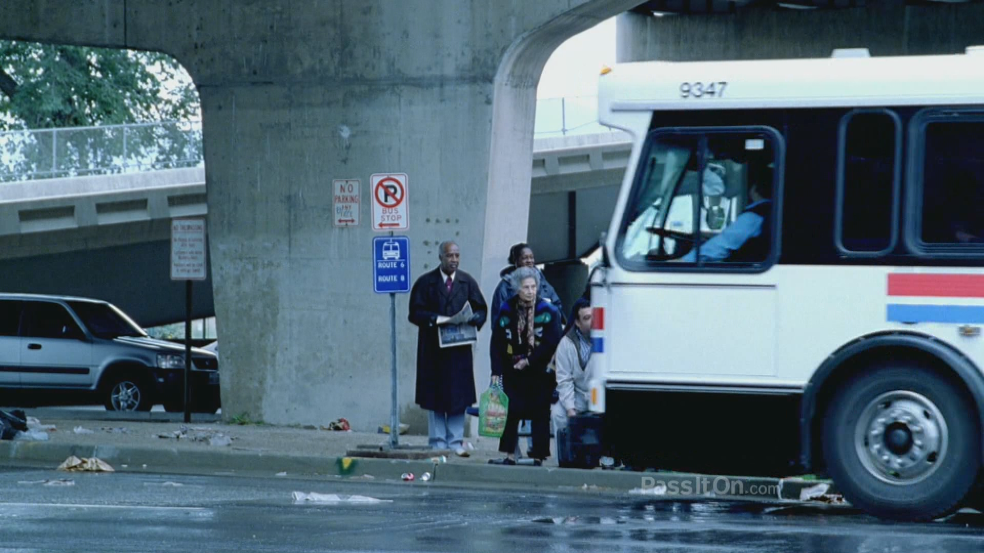 Thumbnail image for FZAA1452H_Bus_30_PRO