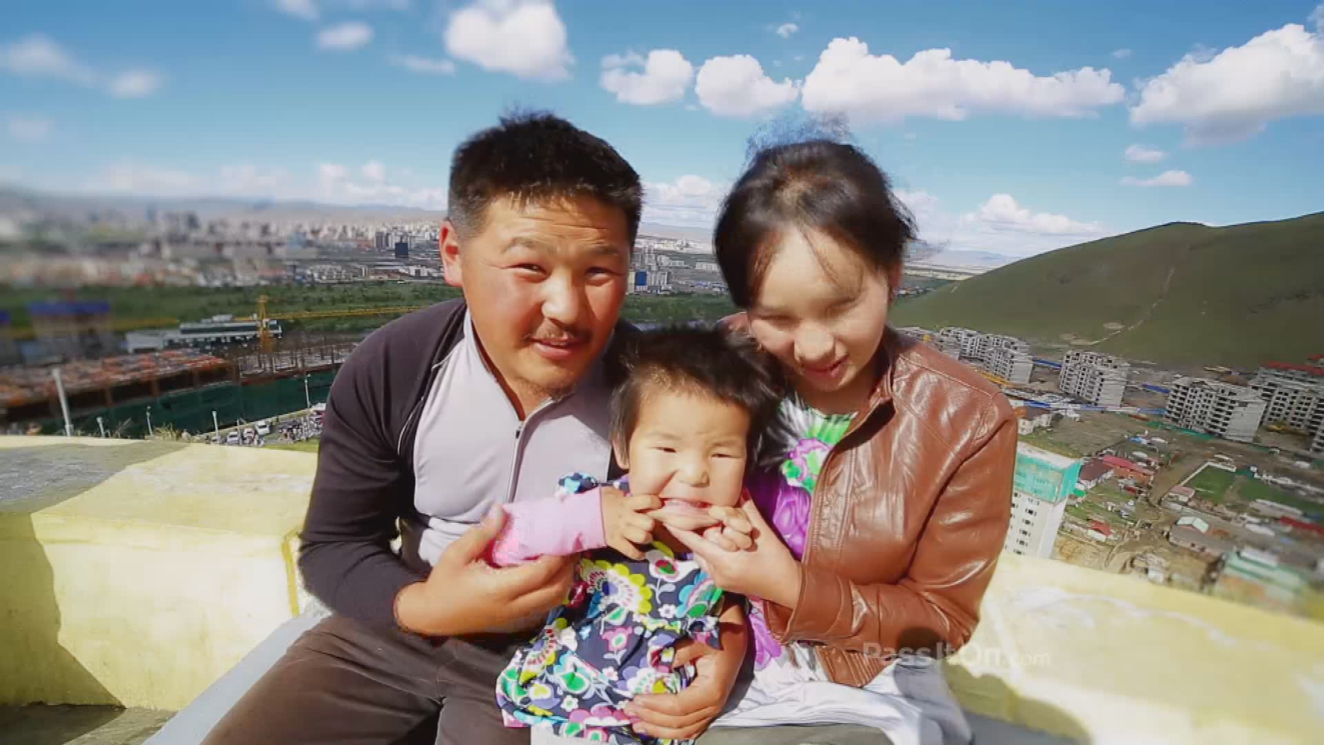 Thumbnail image for FZAA1449H_Love_60_PRO